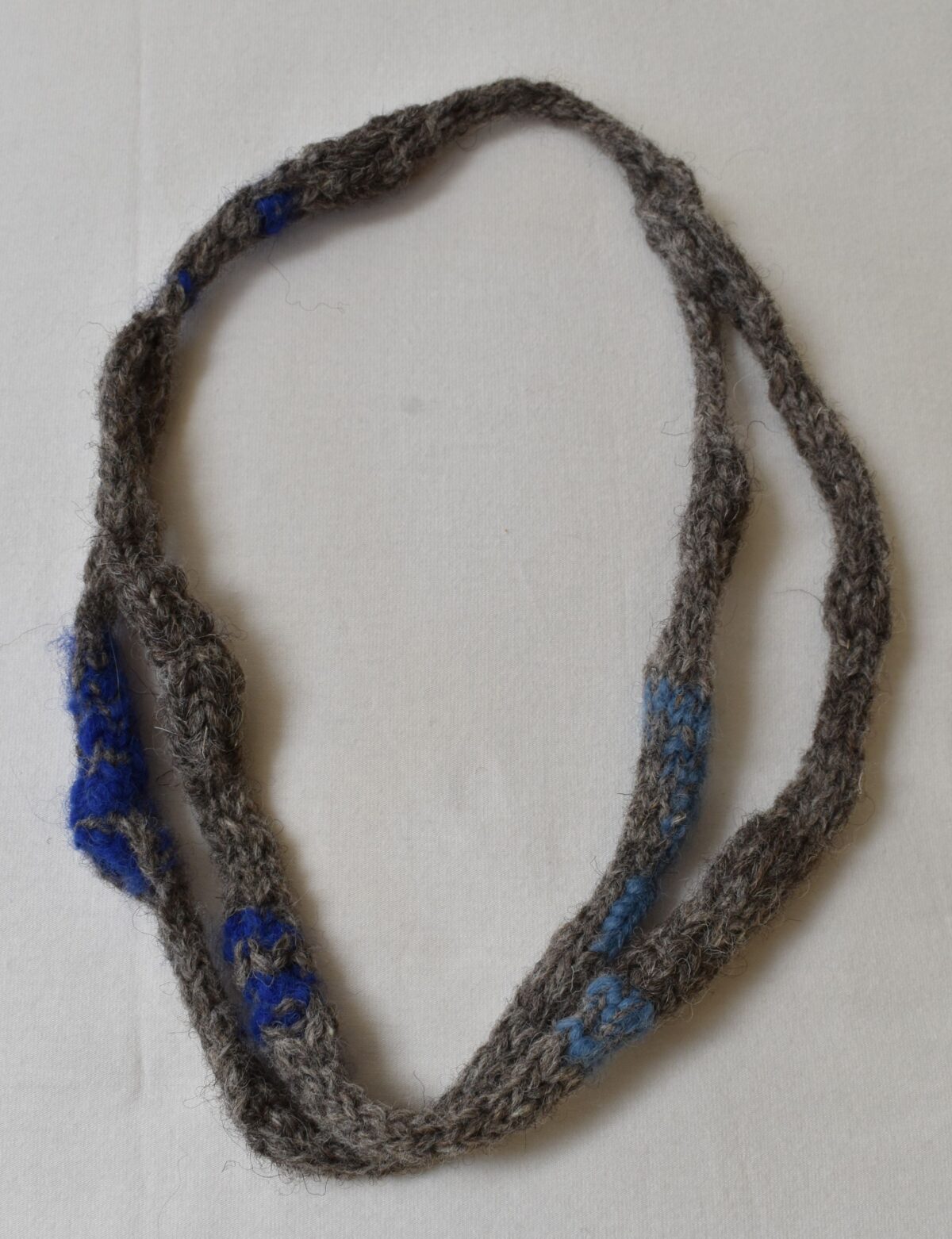 wool necklace